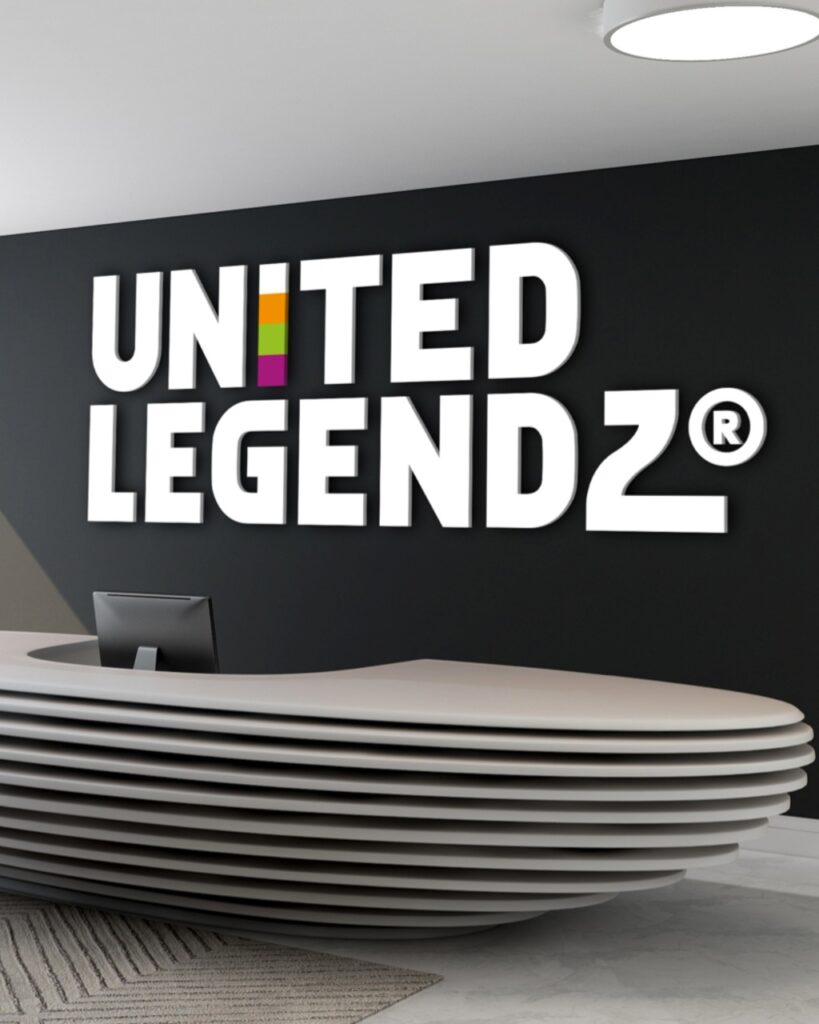 UL – United Legendz – 10 – P 1024×1280
